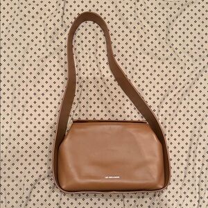 Les Benjamins - Tab Leather shoulder bag, like new!